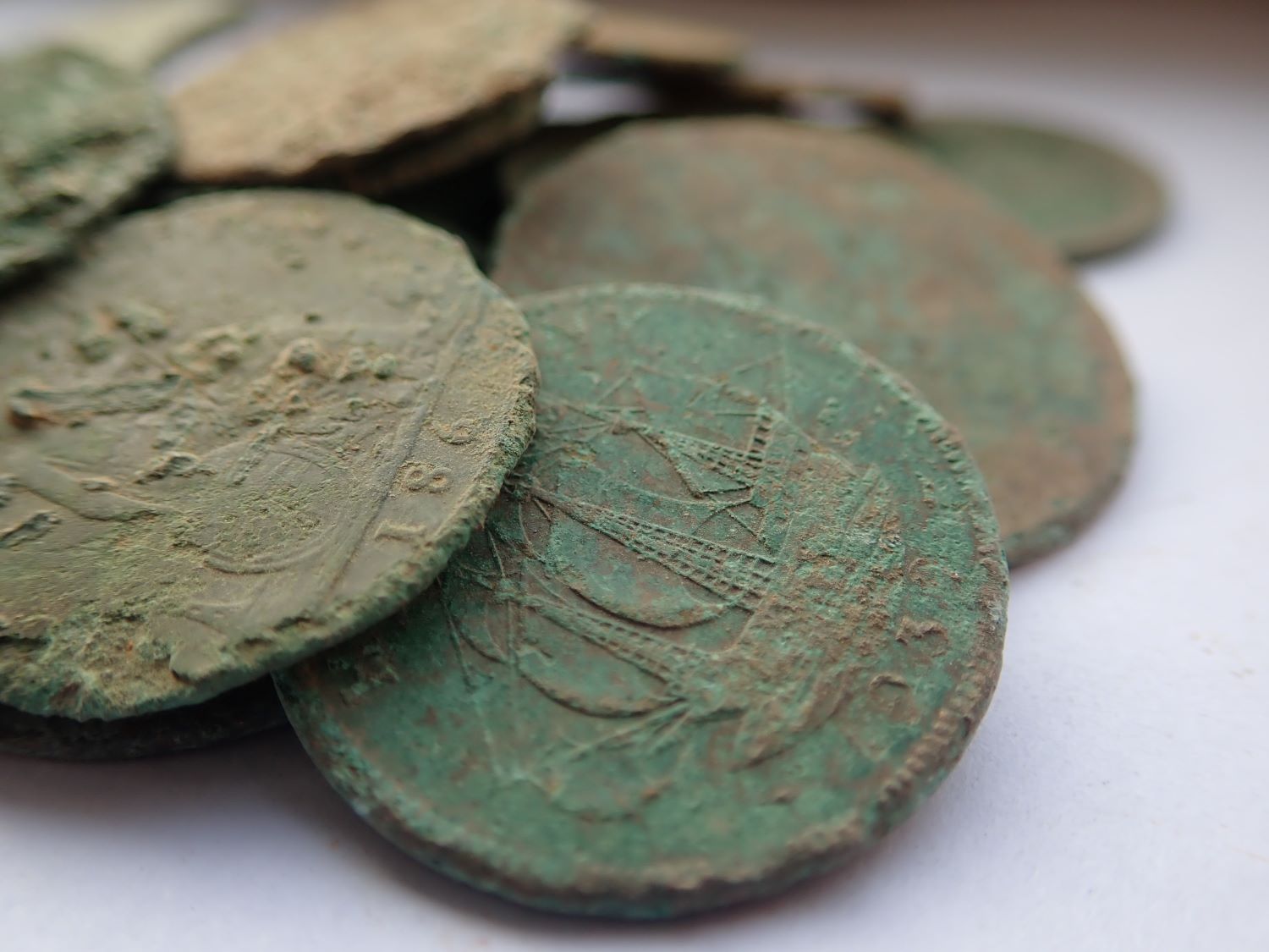 Copper alloy coins.JPG