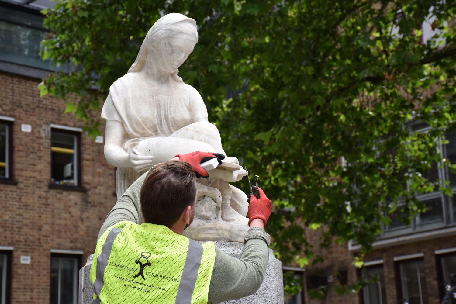 WEB_Conservation work being carried out on Guildford Place Fountain CREDIT HOLT.JPG