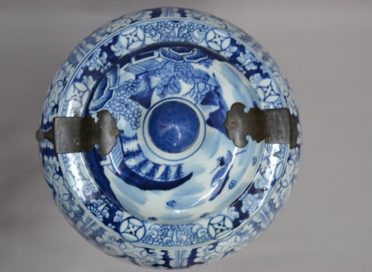 Late 18th century Chinese blue and white porcelain covered jar after restoration.