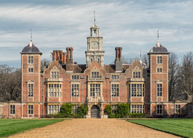 Blickling Hall - creative commons - steve walker.jpg