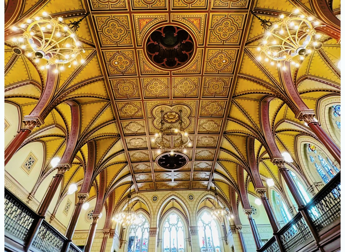 The Restoration of Maison Dieu’s Interiors