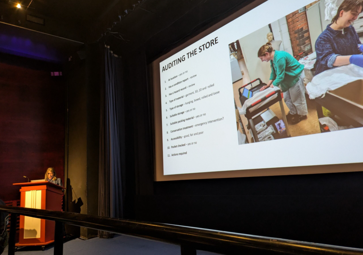 Fig.4 Kathryn Kreczak presenting on auditing the stores at the Science and Industry Museum.png