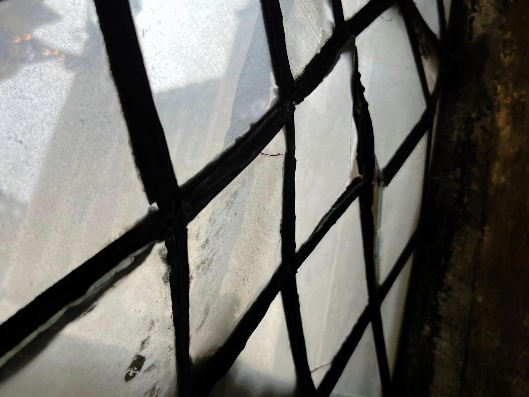 St Peter Ad Vincula, window removal 2.JPG