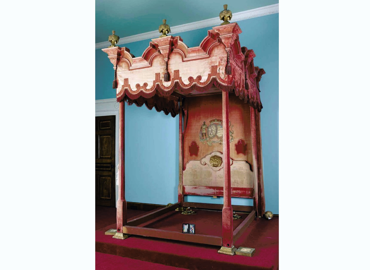 The Genoa bed in its tired state before work began