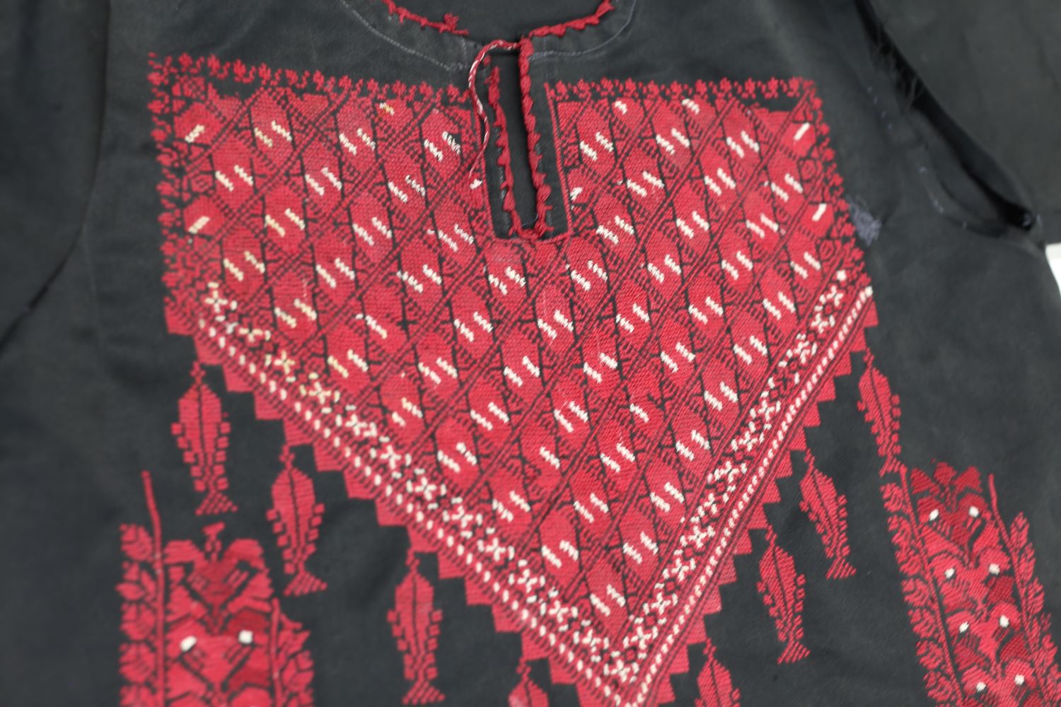 Rafah Woman’s Dress_Detail 1.JPG
