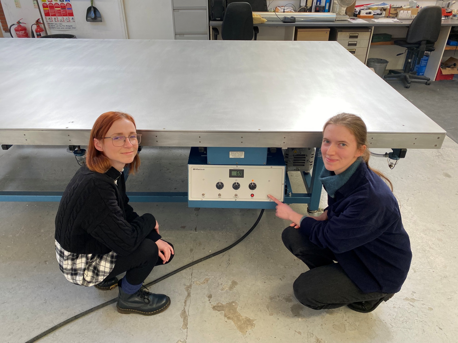 Ukrainian Conservators willard suction table.jpg