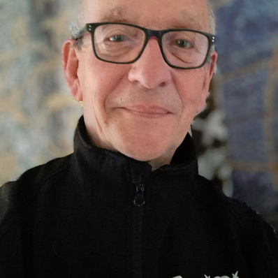 Mike Rieveley ACR, BA