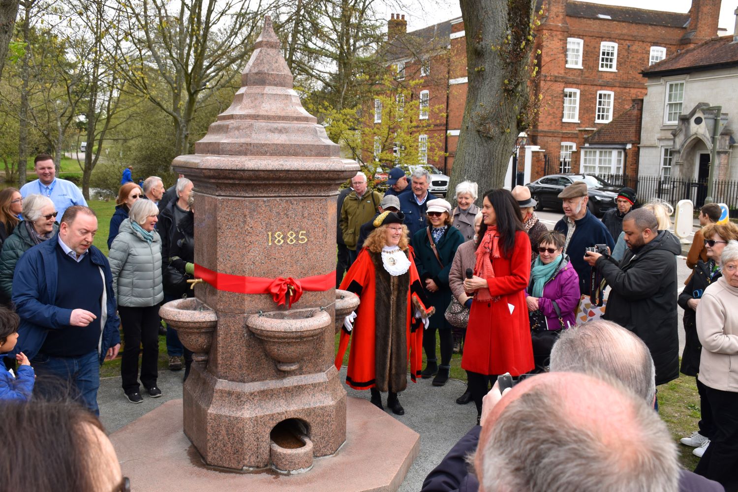 WEB Communities are brought together to celebrate all of the projects supported by HOLT post-restoration CREDIT HOLT.JPG
