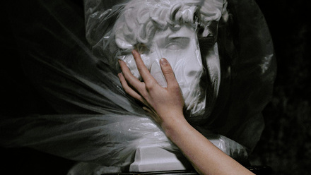 pexels-wrapping sculpture thumbnail.jpg