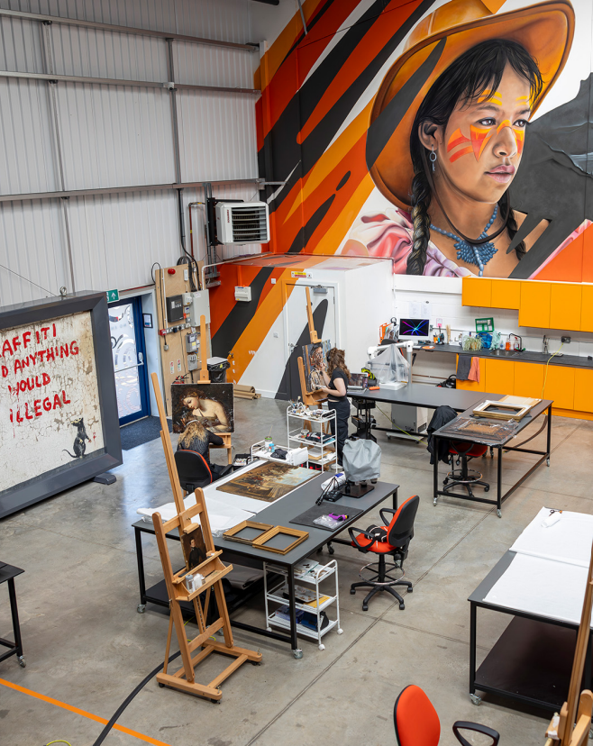 Fine Art Restoration Studio.png