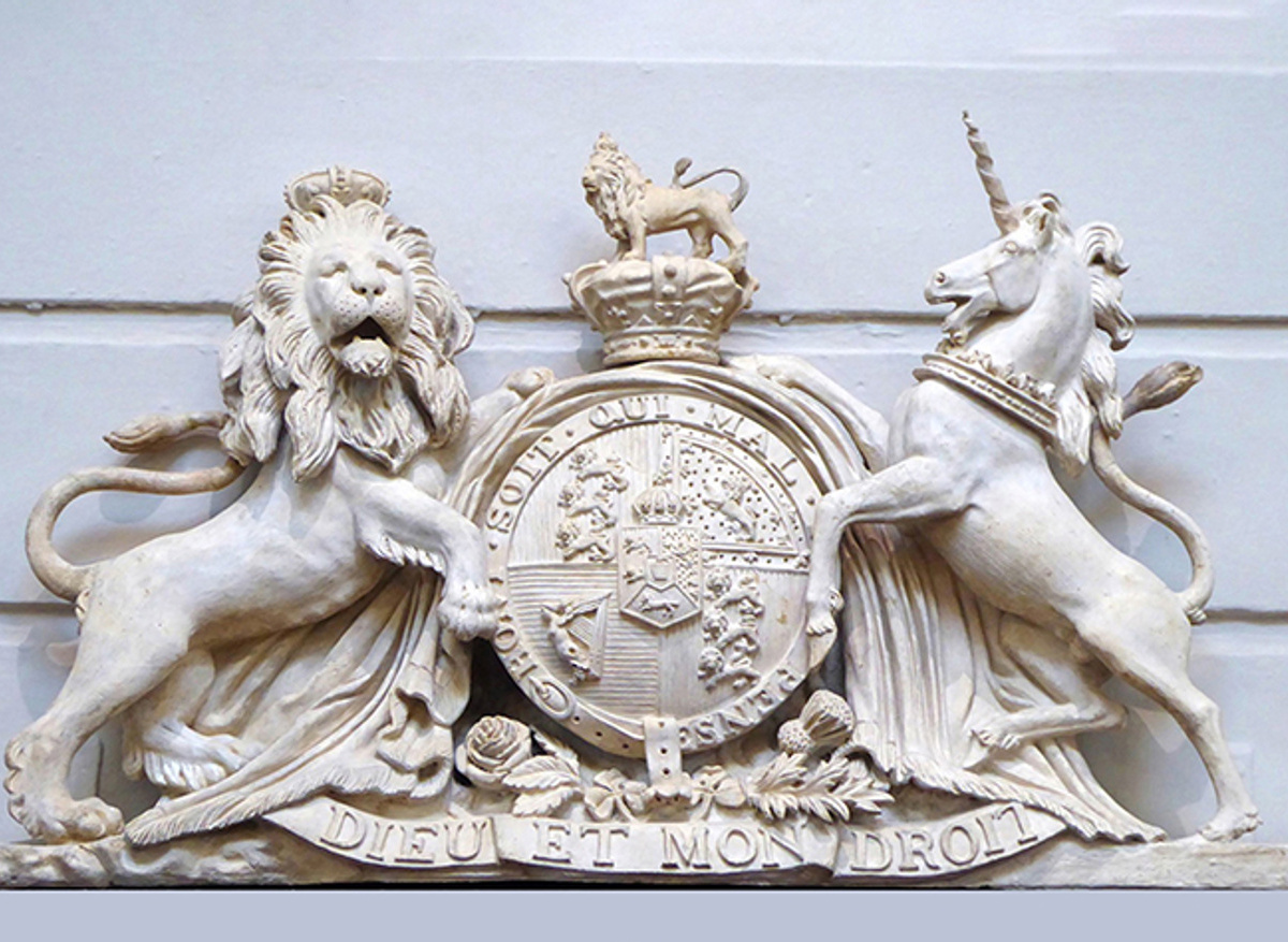 St Albans Museums Court Room Coat of Arms-after conservation 