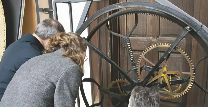 Image 3 - Hampton Court.png